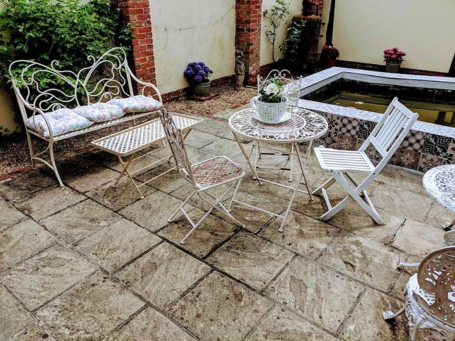 Stunning Barn Conversion Ideal For Large Families Bildeston Екстер'єр фото