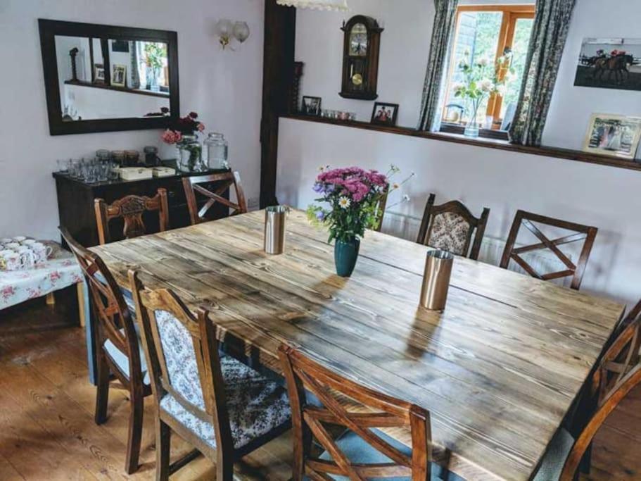 Stunning Barn Conversion Ideal For Large Families Bildeston Екстер'єр фото